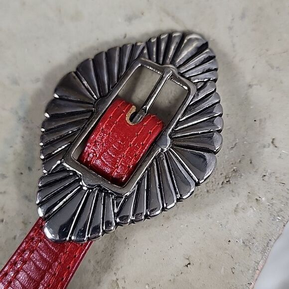 Art Deco Vintage 1987 Liz Claiborne Red Leather Belt - Picture 4 of 15
